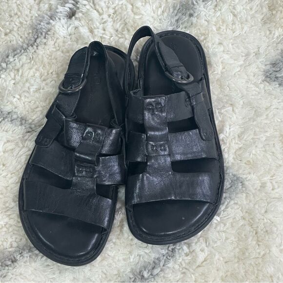 Stylish Black Leather Footwear - Picture 1 of 8